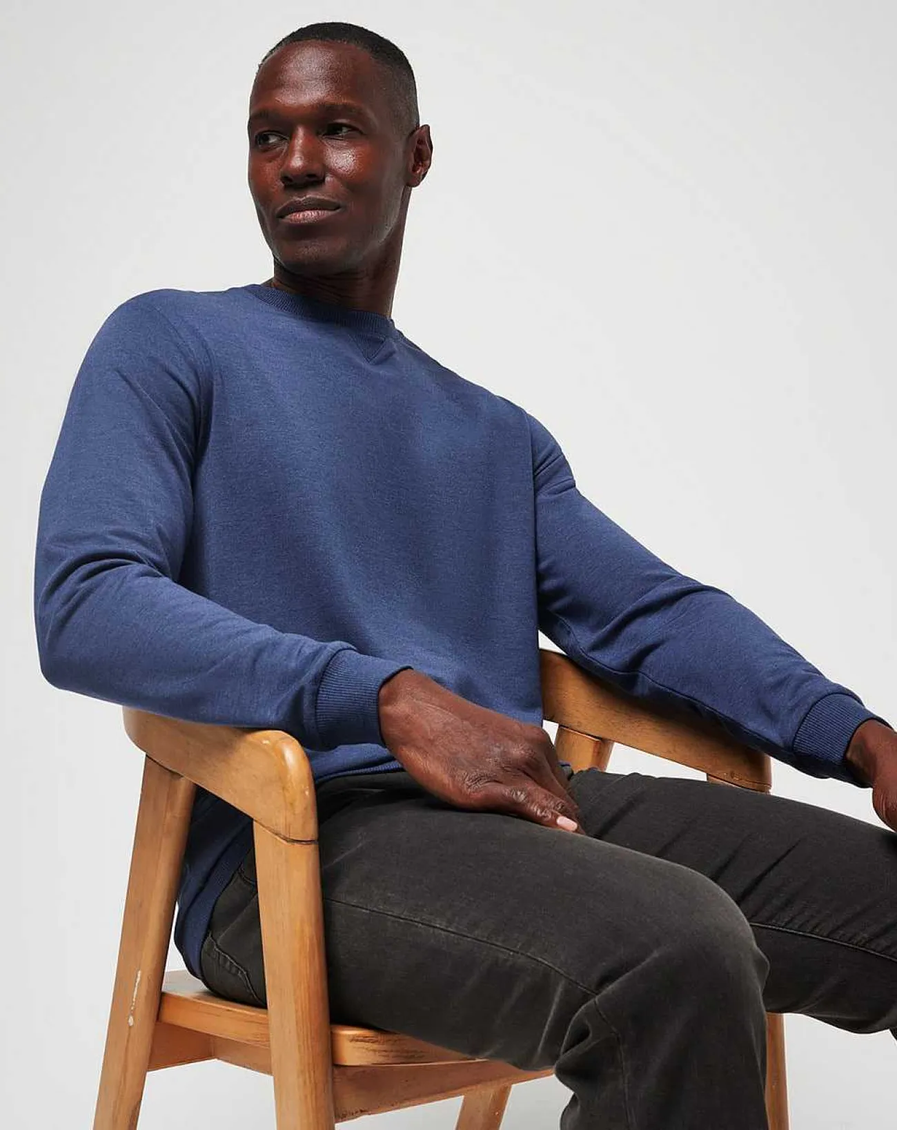 TravisMathew Hoodies & Sweatshirts>Amenities Crew