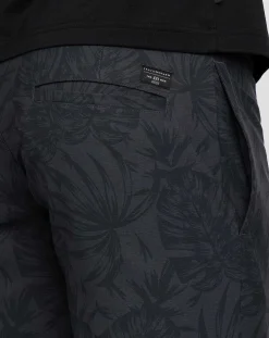 TravisMathew Shorts>Barefoot Summer Short 9In