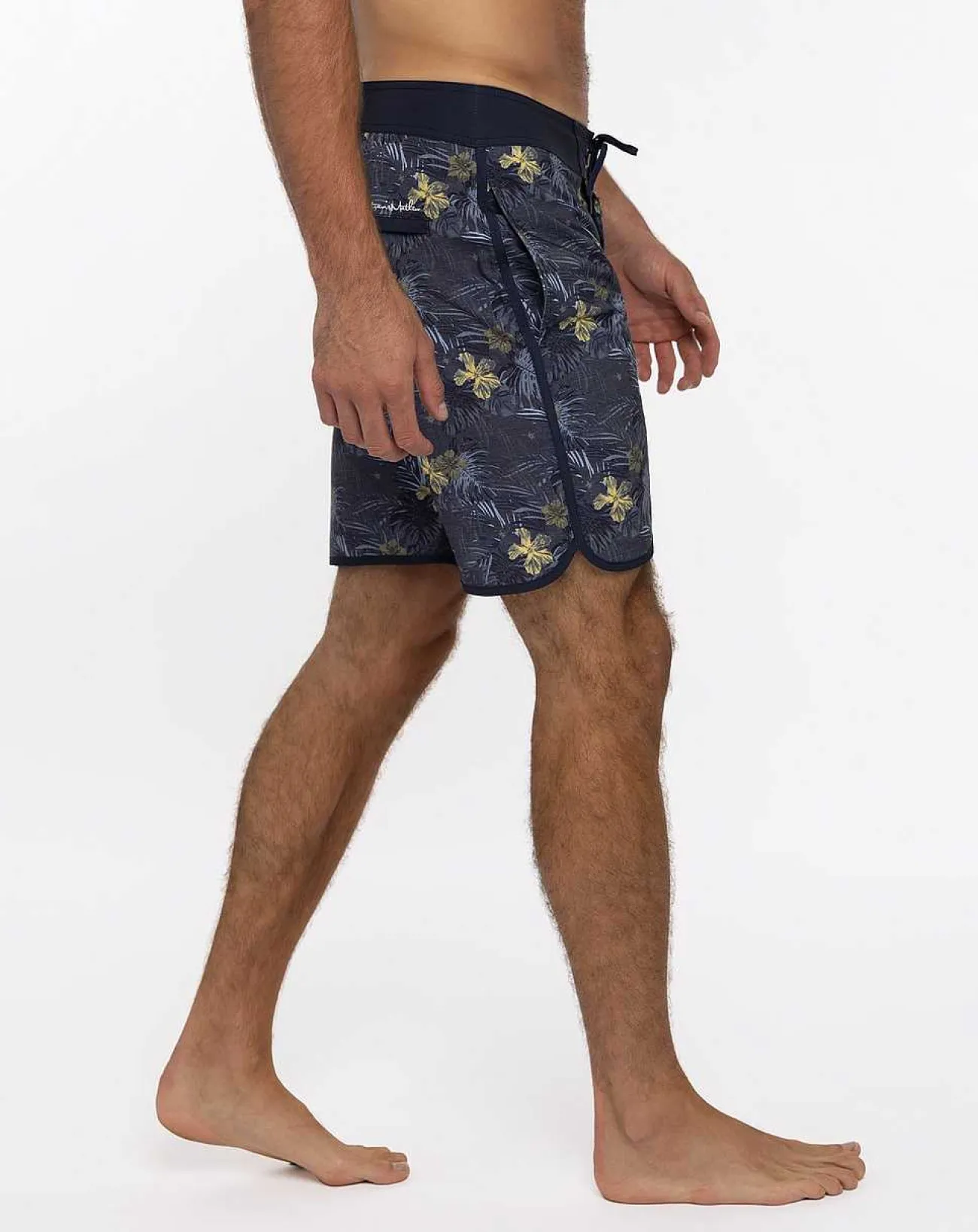 TravisMathew Shorts>Becan Ruins Boardshort