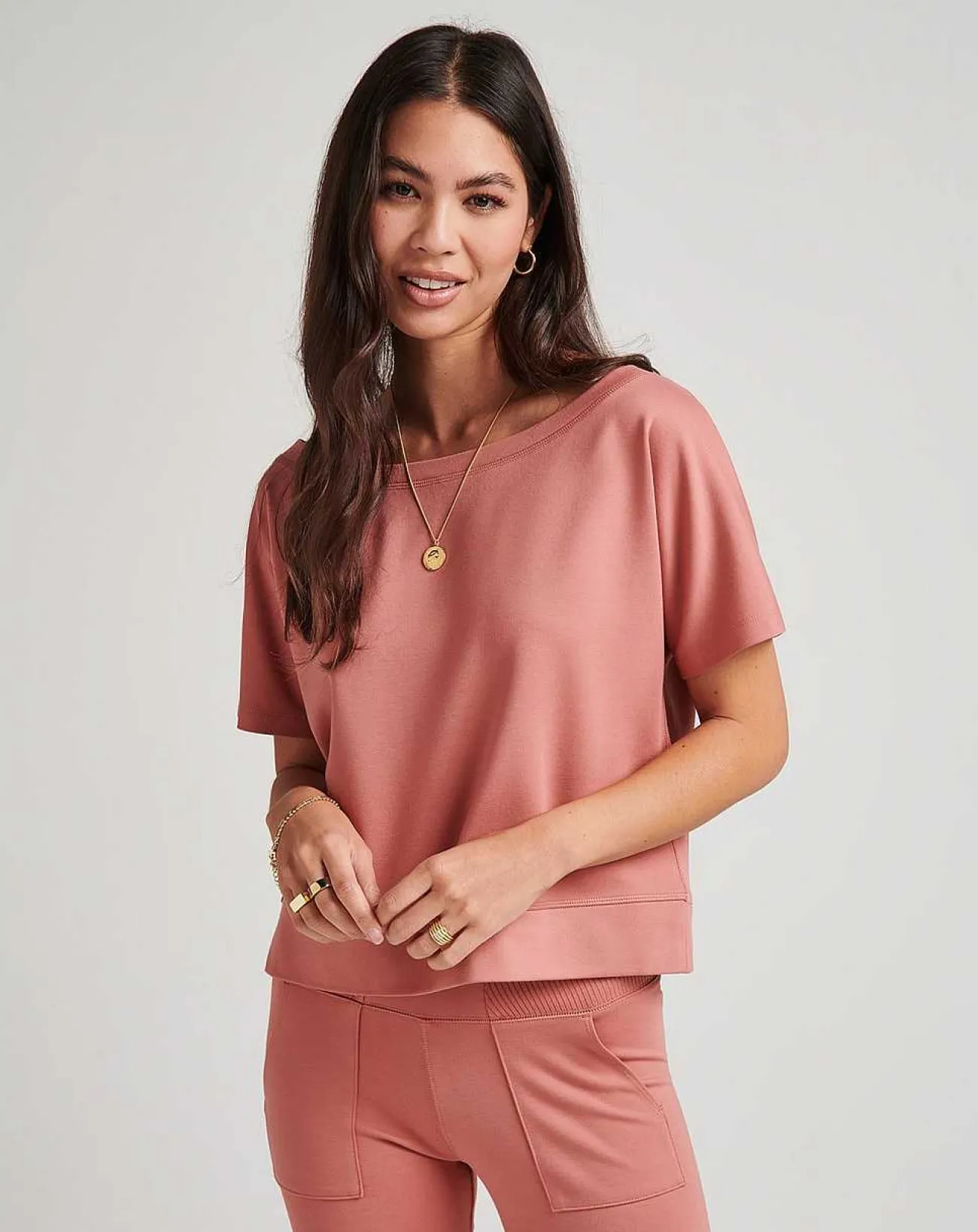 TravisMathew Shirts & Tops>Cleopatra Ponte Top