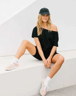 TravisMathew Shirts & Tops><noscript><img width=