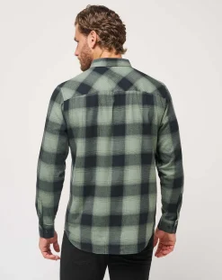 TravisMathew Button-Ups>Cloud Flannel Plaid Button-Up