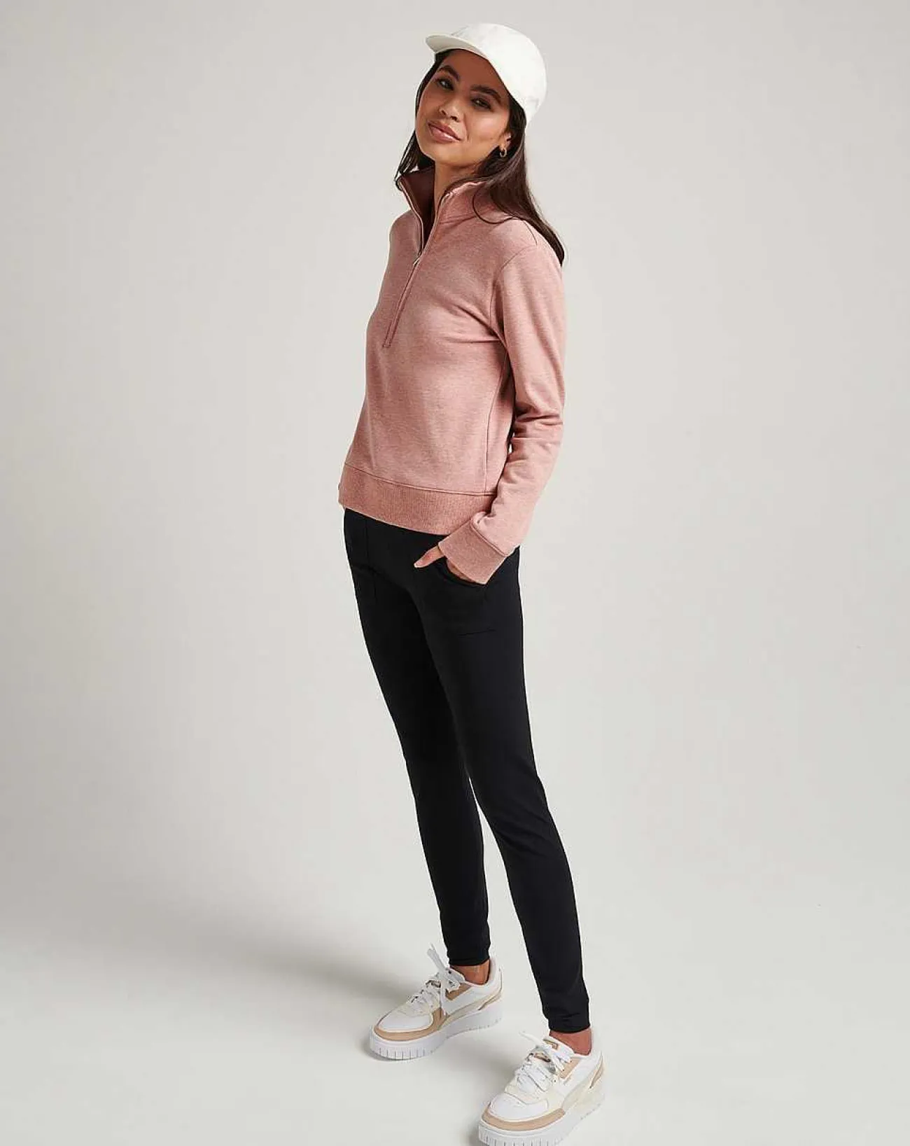 TravisMathew Hoodies & Pullovers>Cloud Fleece Half Zip