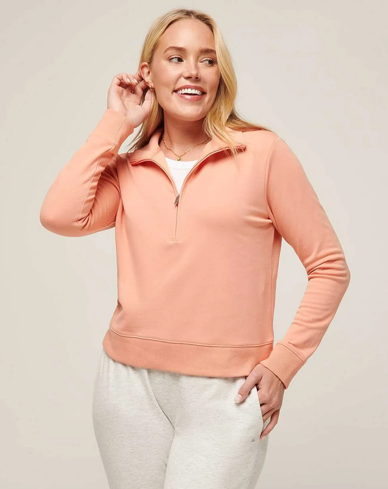 TravisMathew Hoodies & Pullovers>Cloud Fleece Half Zip