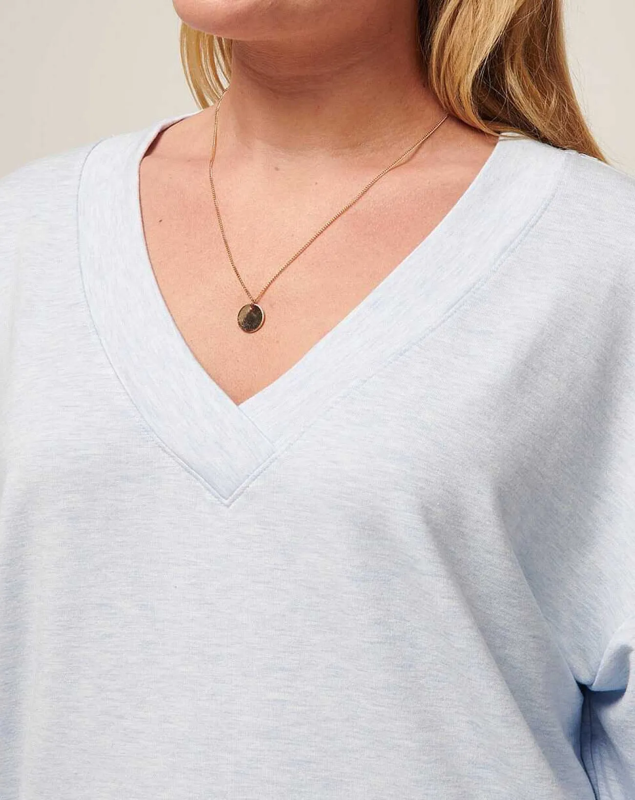 TravisMathew Shirts & Tops>Cloud Terry Vneck Top