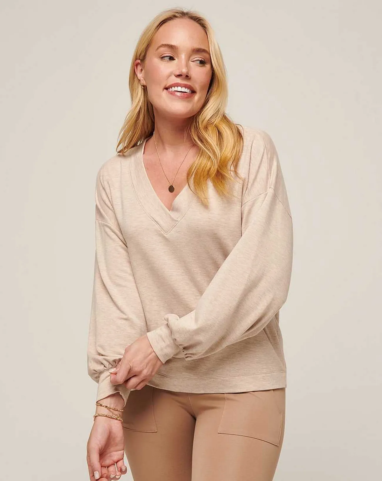 TravisMathew Shirts & Tops>Cloud Terry Vneck Top