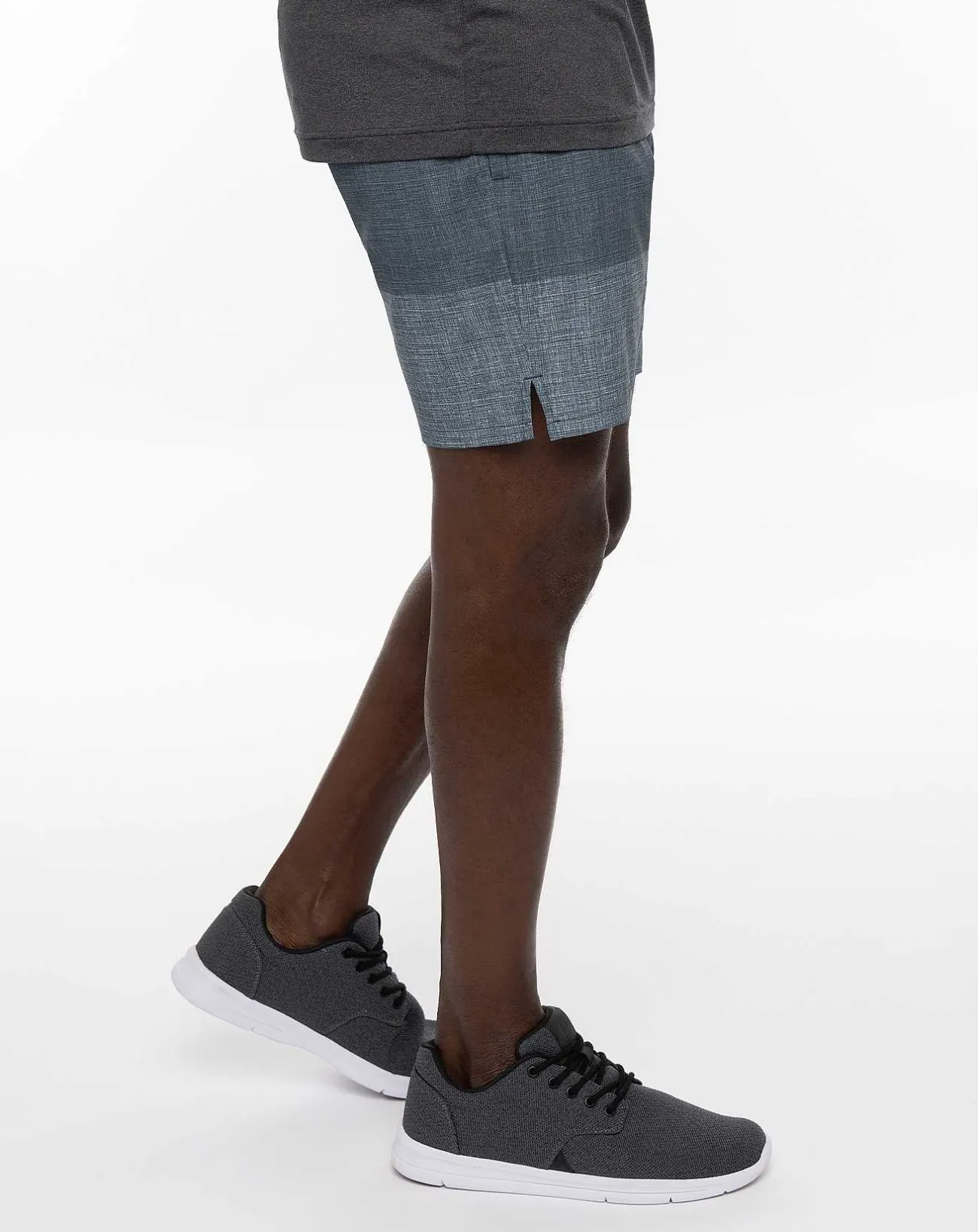 TravisMathew Shorts>Coastview Active Short 7.5In