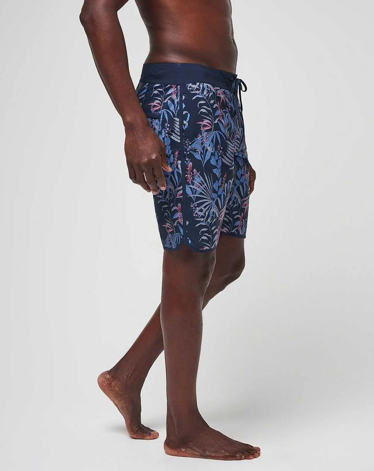 TravisMathew Shorts>Cool As A Coconut Boardshort