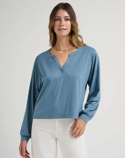 TravisMathew Shirts & Tops>Girls Night Top