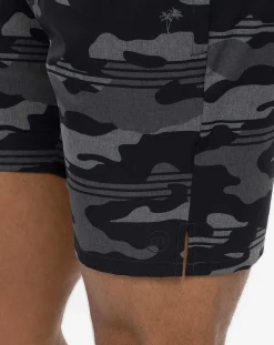 TravisMathew Shorts>Leader Board Active Short 7.5In