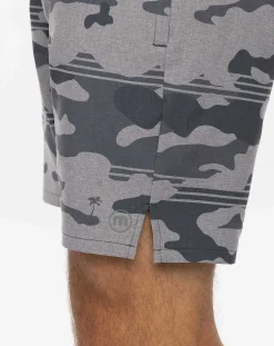 TravisMathew Shorts><noscript><img width=