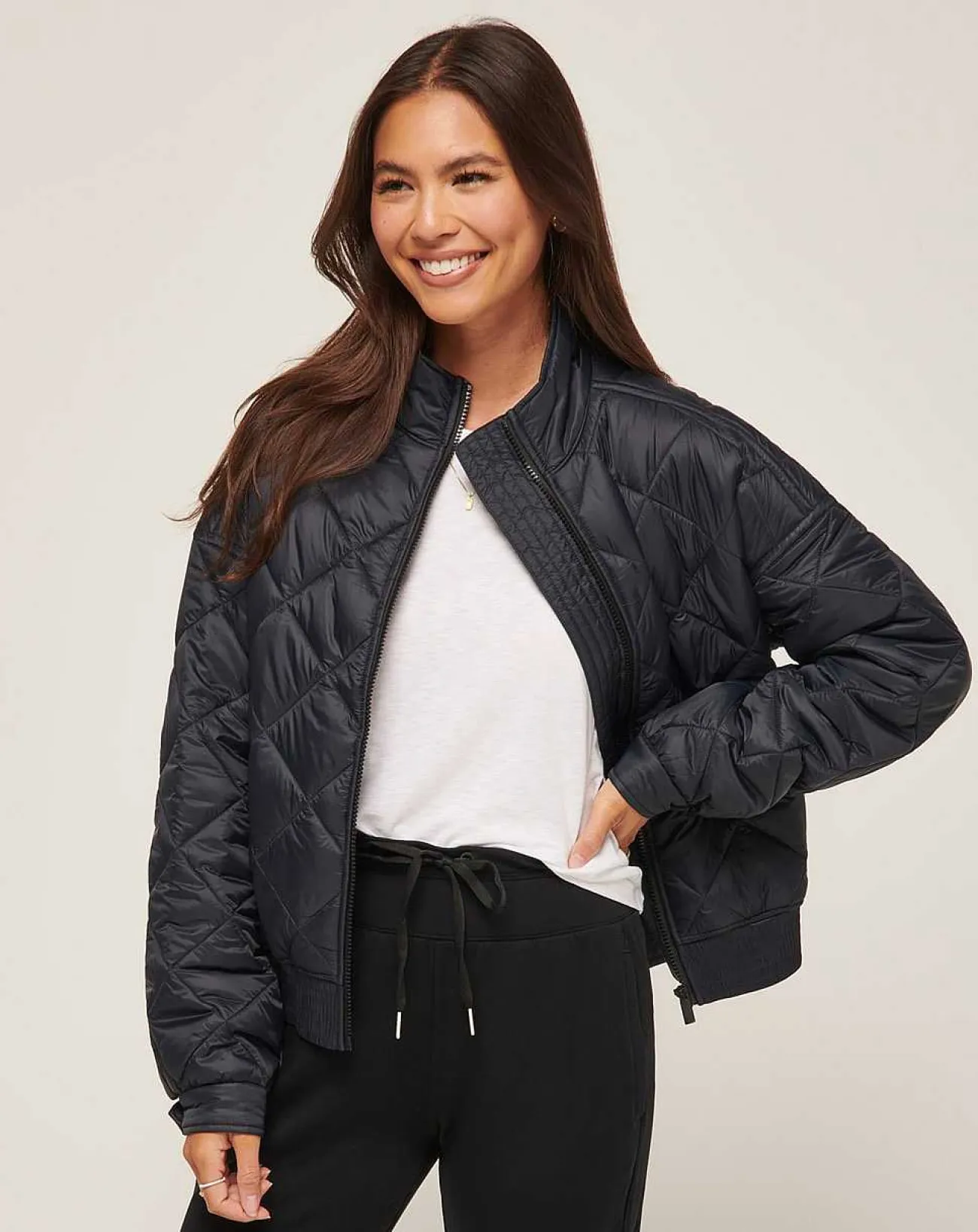 TravisMathew Jackets>Lights At Night Quilted Jacket