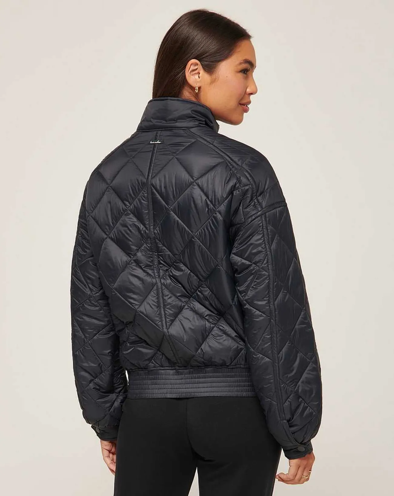 TravisMathew Jackets>Lights At Night Quilted Jacket
