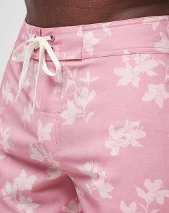 TravisMathew Shorts>Macadamia Nut Boardshort