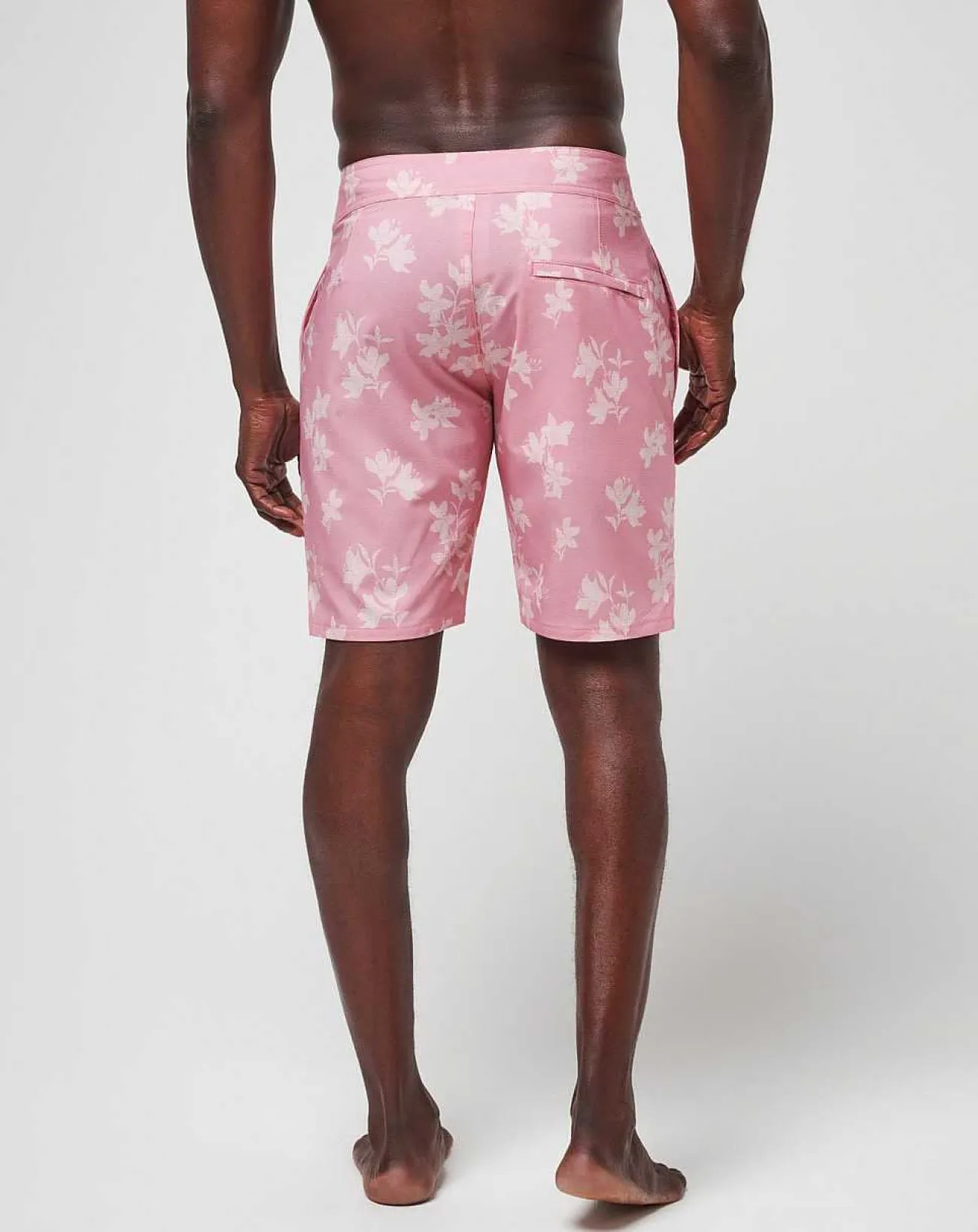 TravisMathew Shorts>Macadamia Nut Boardshort