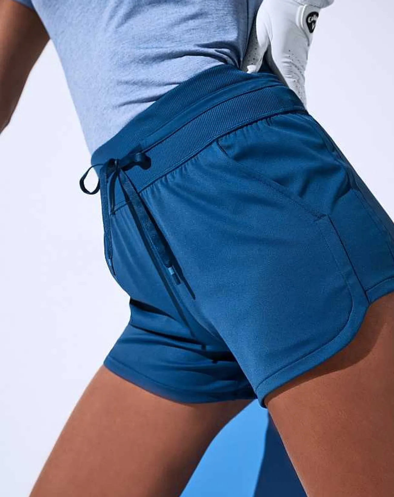 TravisMathew Shorts>Moveknit Tie Short