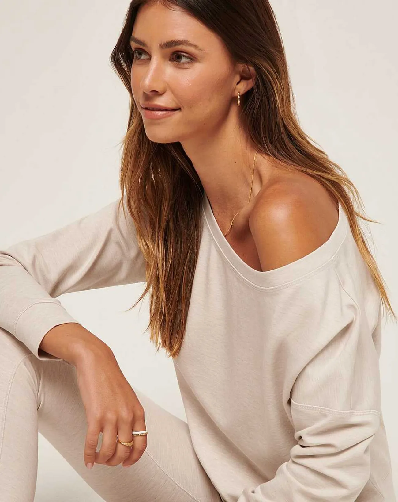 TravisMathew Shirts & Tops>Portugal Off The Shoulder Ponte Top