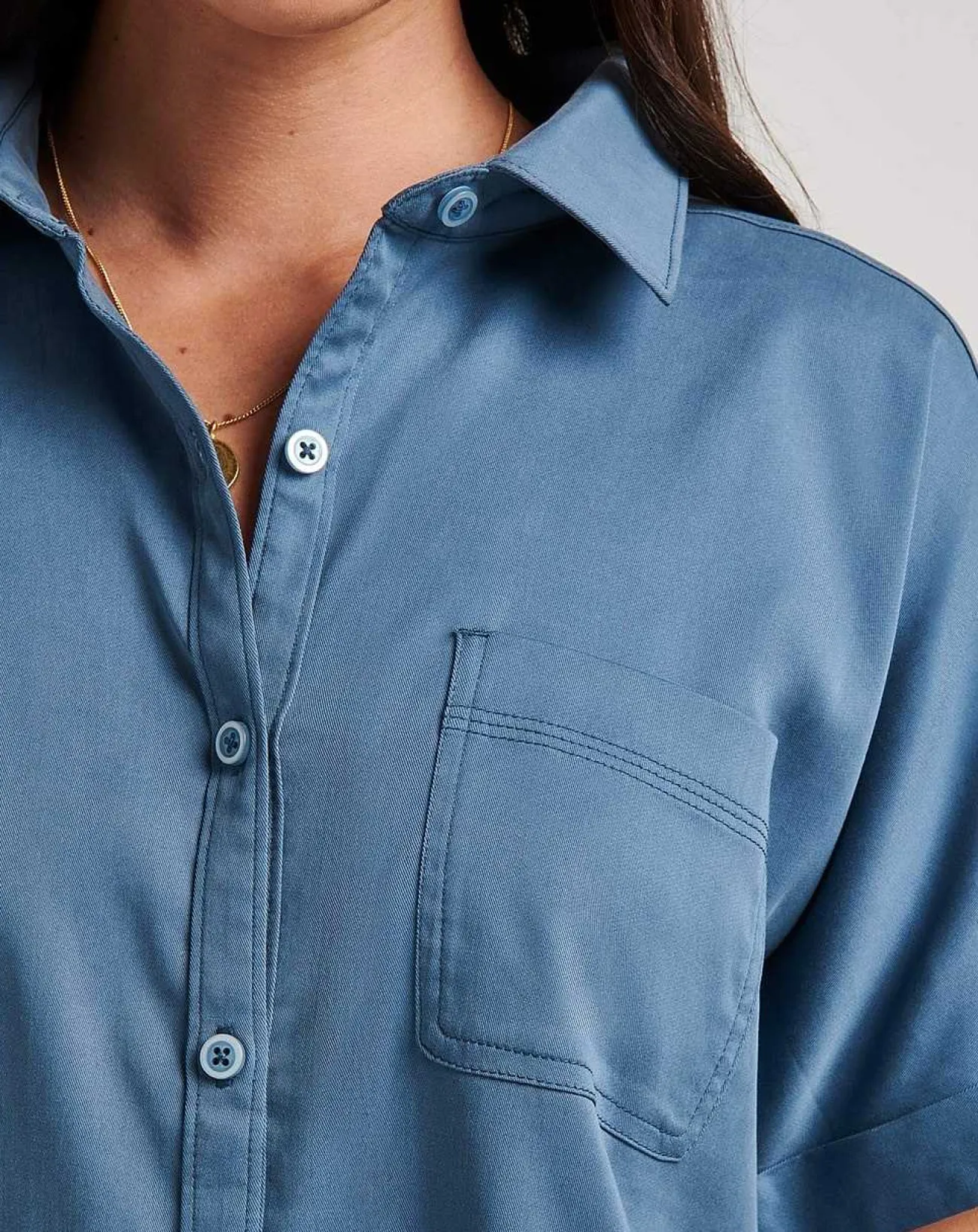 TravisMathew Shirts & Tops>Seaside Bliss Tie Front Top