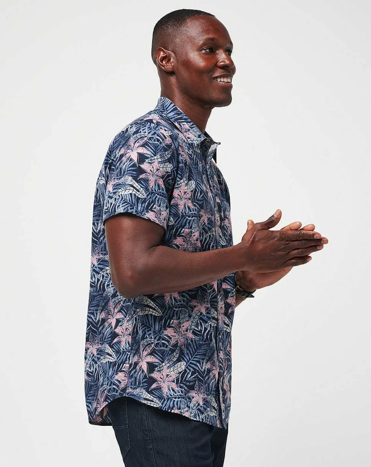 TravisMathew Button-Ups>Shoot The Channel Button-Up