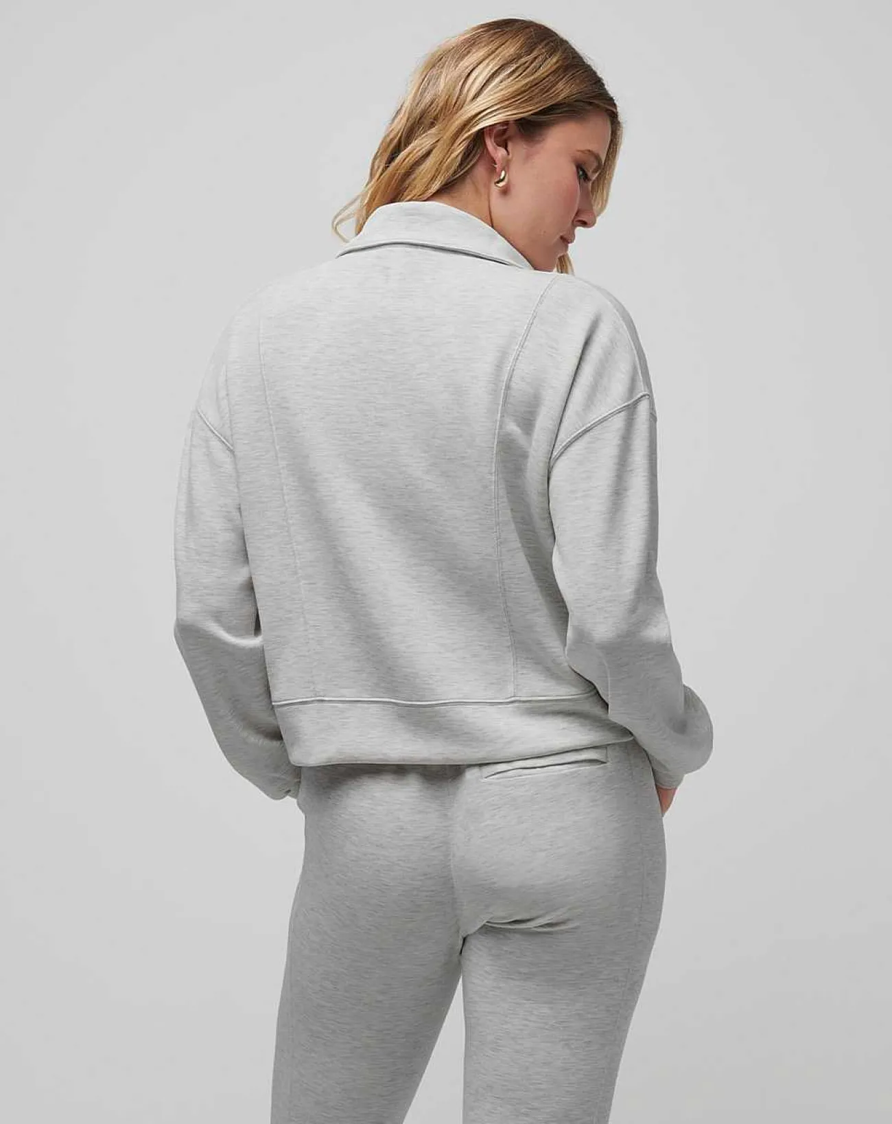 TravisMathew Hoodies & Pullovers>Skyloft Soft Half Zip