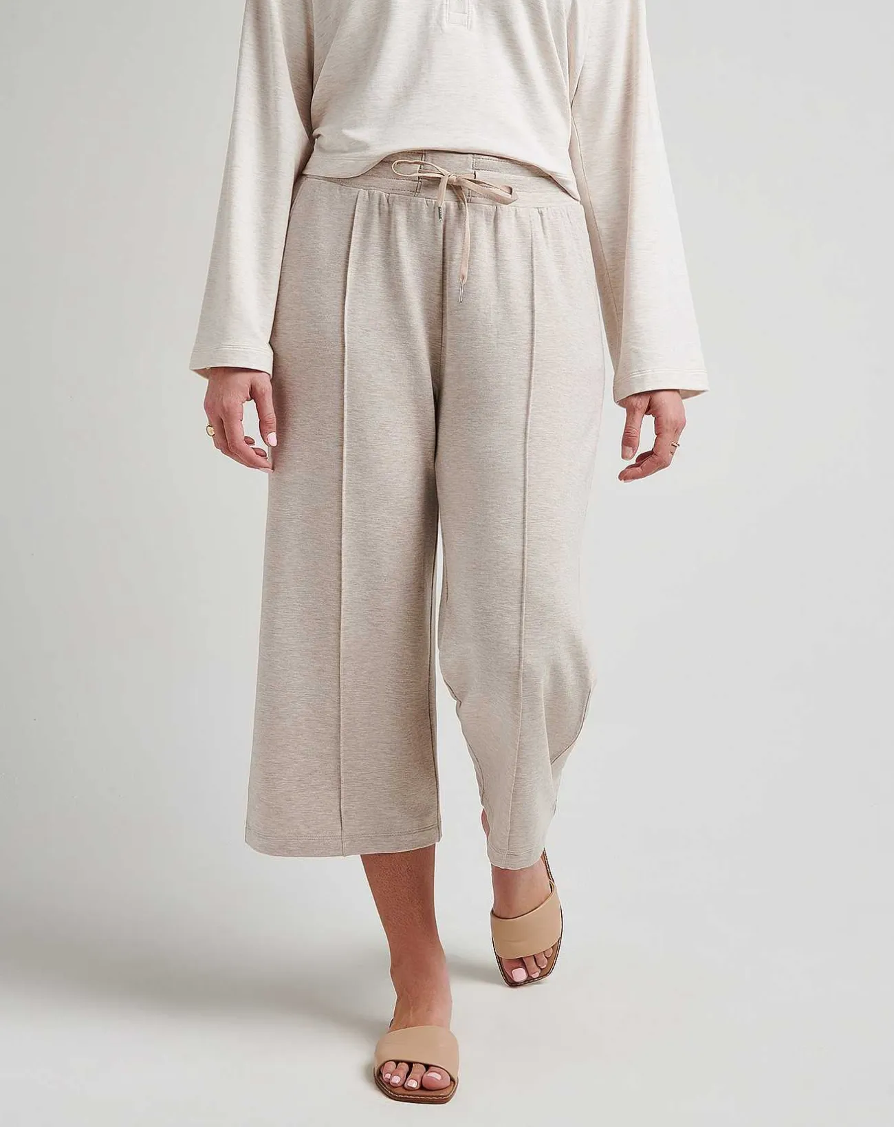 TravisMathew Pants>Studio City Cloud French Terry Pants