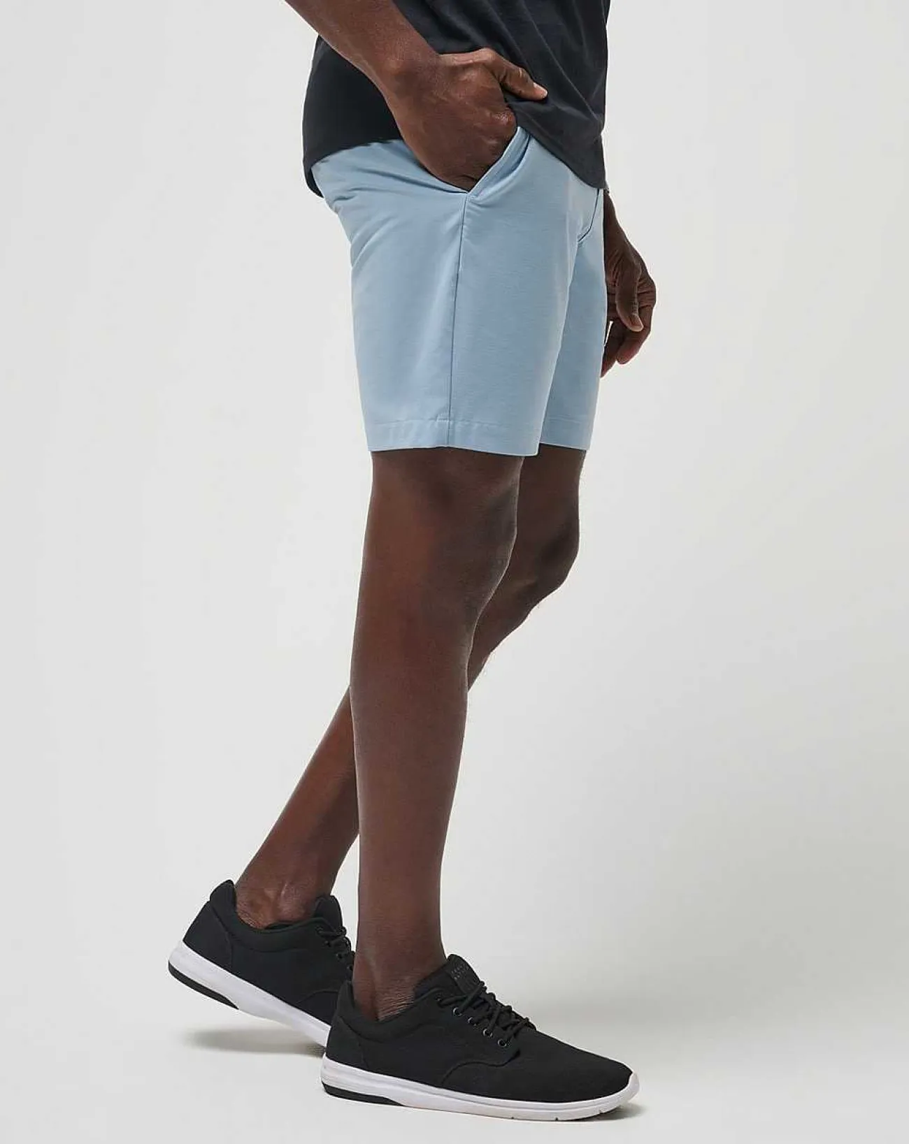 TravisMathew Shorts>Tech Chino Short 8In