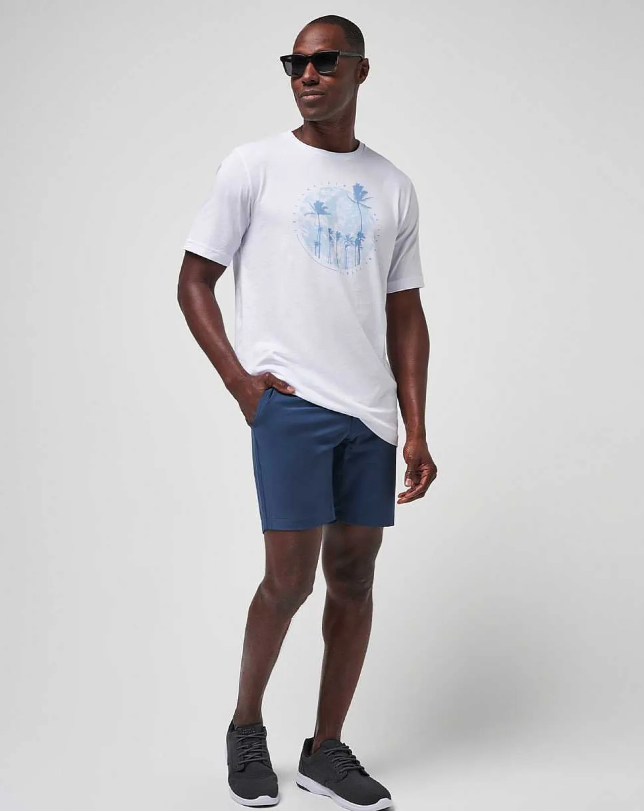 TravisMathew Shorts>Tech Chino Short 8In