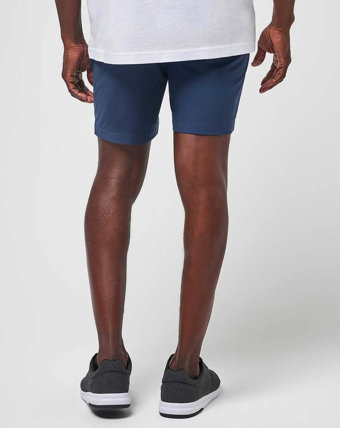 TravisMathew Shorts>Tech Chino Short 8In