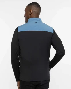 TravisMathew Outerwear><noscript><img width=