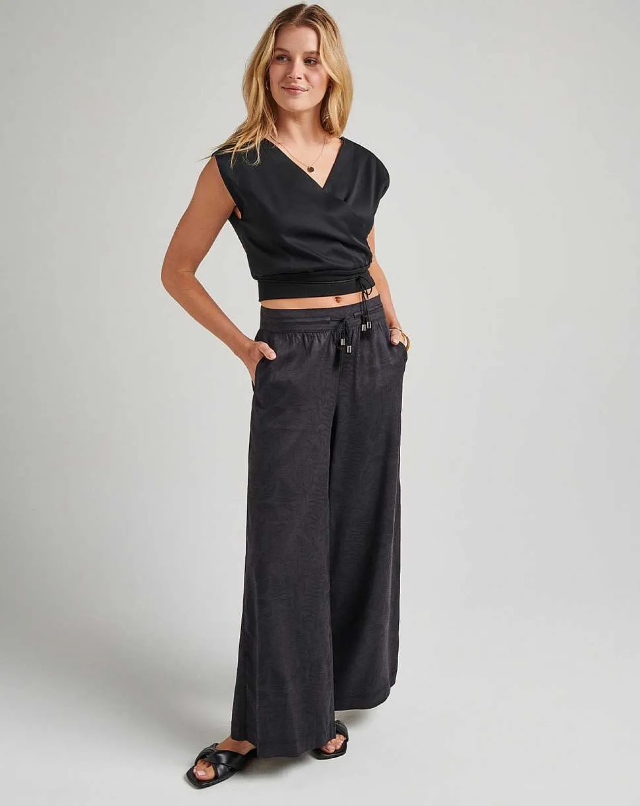 TravisMathew Pants>Two Night Stay Pant
