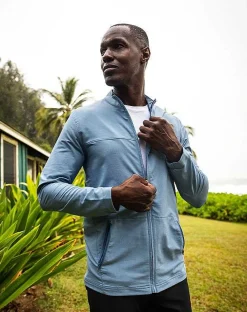 TravisMathew Outerwear><noscript><img width=