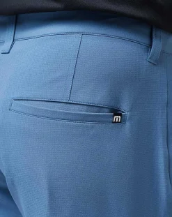 TravisMathew Shorts><noscript><img width=