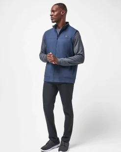 TravisMathew Outerwear><noscript><img width=