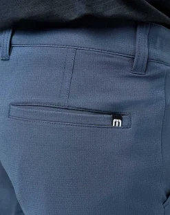 TravisMathew Youth Bottoms><noscript><img width=