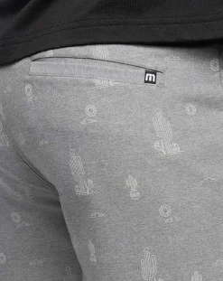 TravisMathew Shorts><noscript><img width=