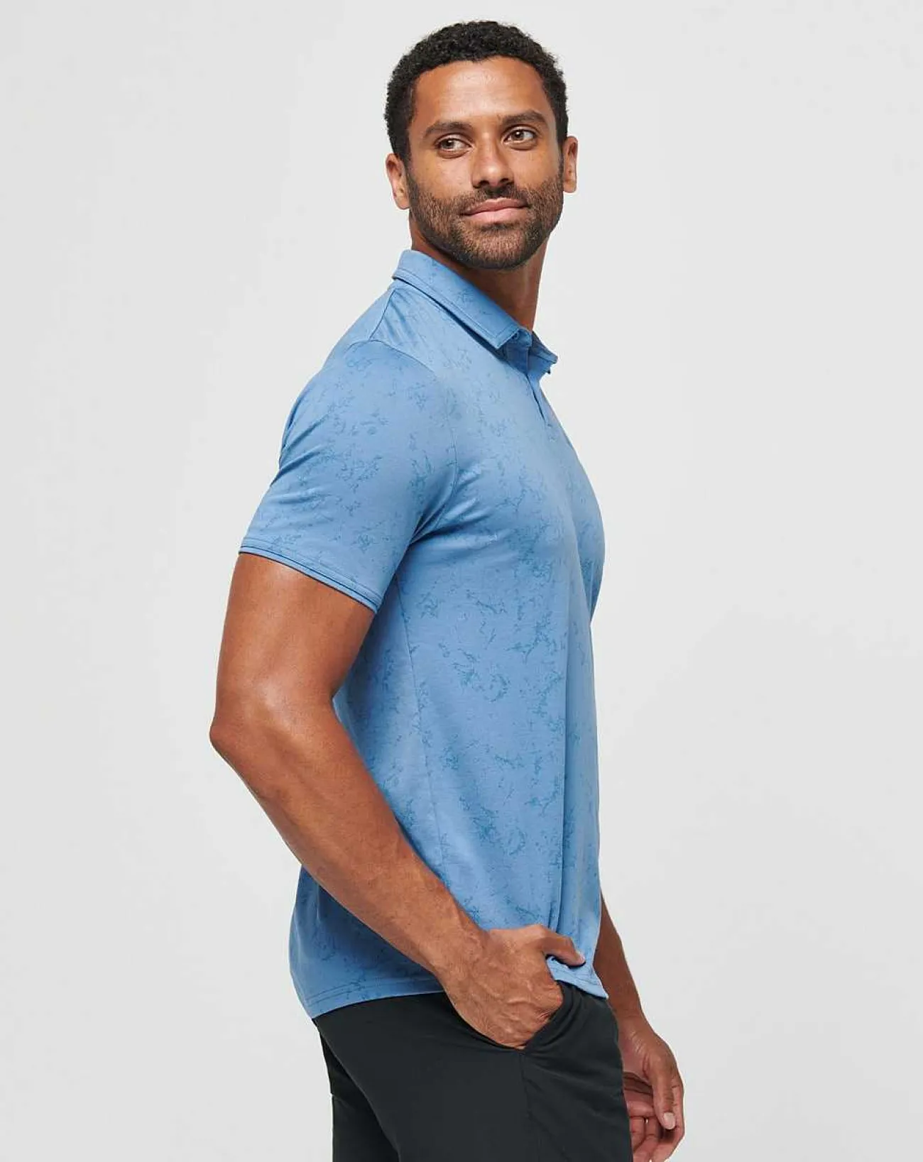 TravisMathew Polos>Warmer Tides Scoop Polo