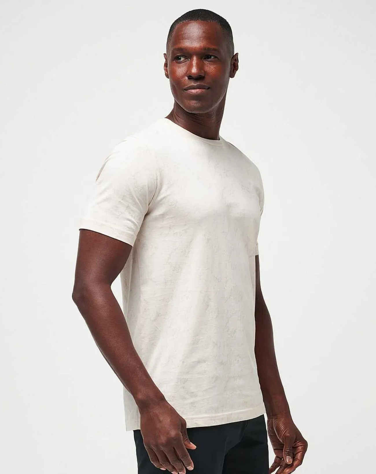 TravisMathew Tees>Warmer Tides Tee