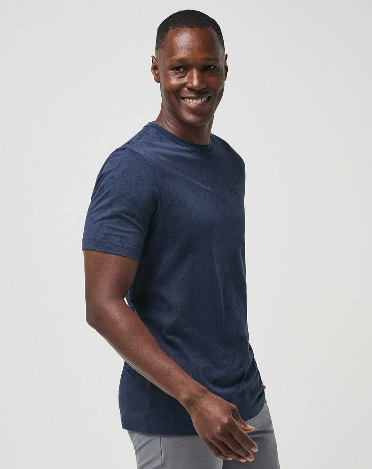 TravisMathew Tees>Warmer Tides Tee